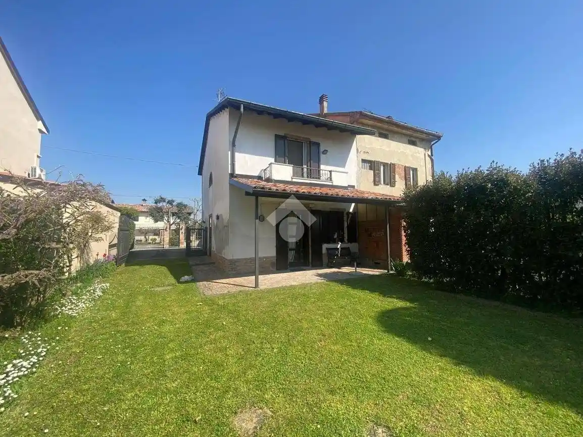 Casa indipendente - foto 2