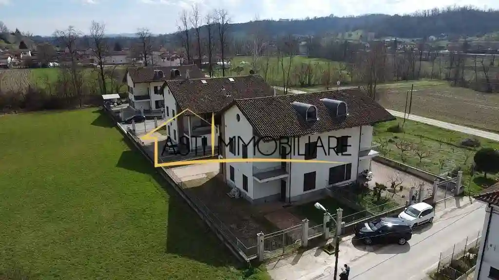 Villa unifamiliare frazione Serravalle 1, Serravalle, Asti - foto 4