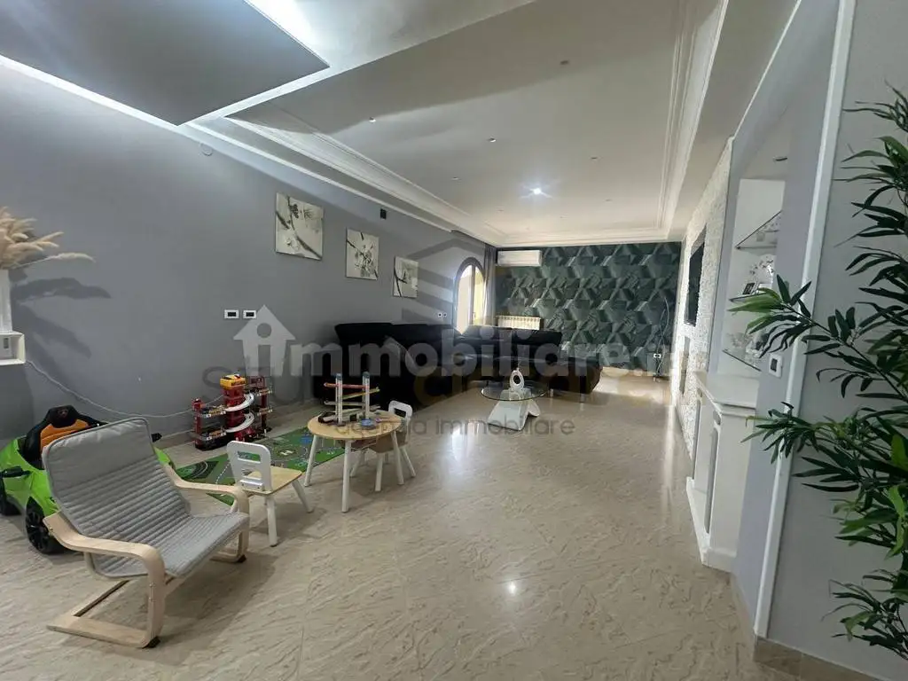 Appartamento in vendita a Castel Volturno