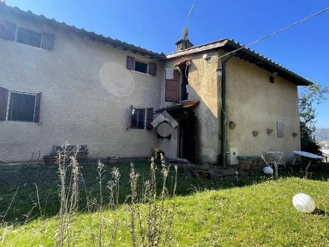 Villa in vendita a Barberino di Mugello