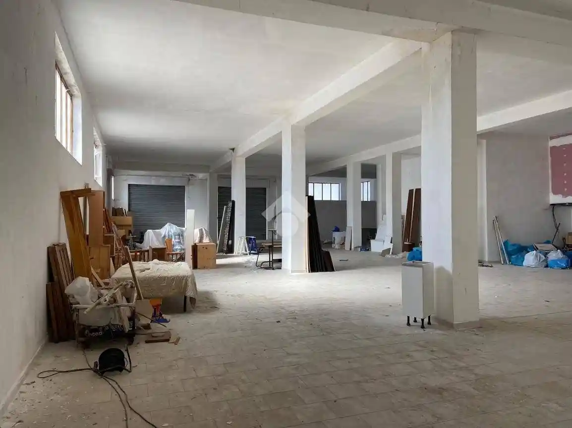 Monolocale locale commerciale via Ponte Nuovo 56, Centro, Castel di Sangro - foto 5