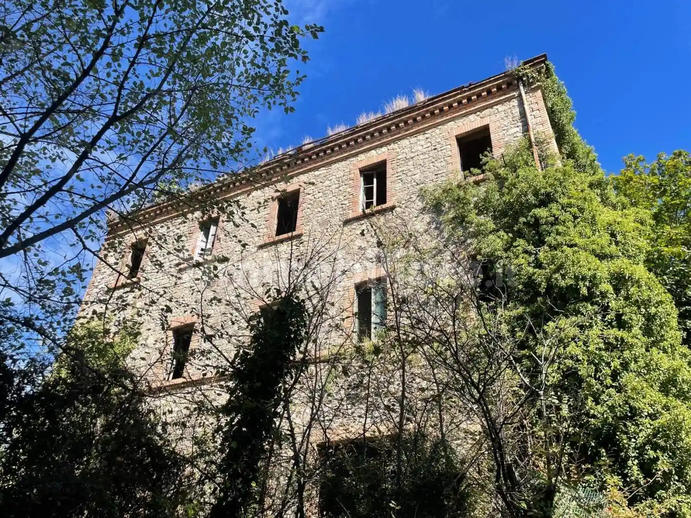 Rustico - Casale in vendita a Gualdo Cattaneo