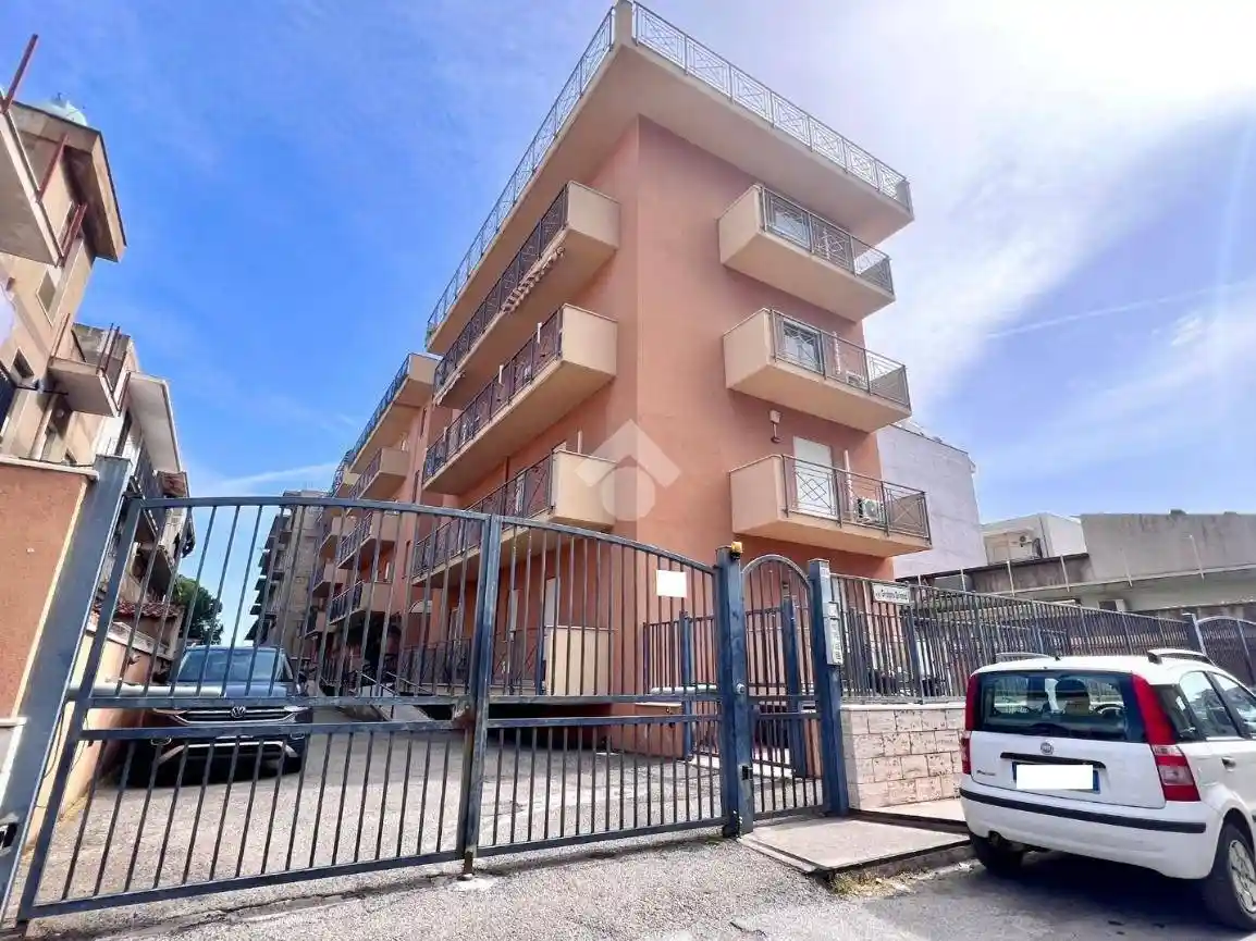 Appartamento in vendita a Palermo