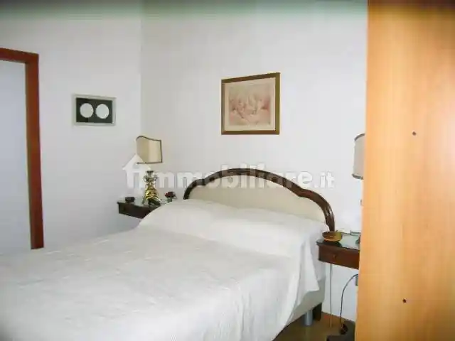 Bilocale piazza della Repubblica 1, Porta Nuova, Milano - foto 5