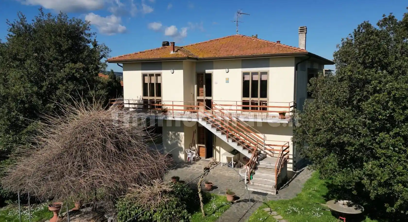 Villa in vendita a Fauglia