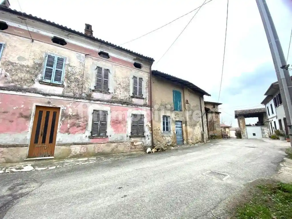 Rustico Santa Giuletta via Poggio Monteceresino 2, Santa Giuletta - foto 4