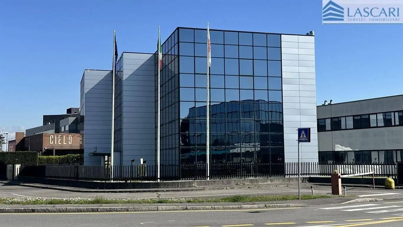 Palazzo - Edificio in Affitto - foto 5