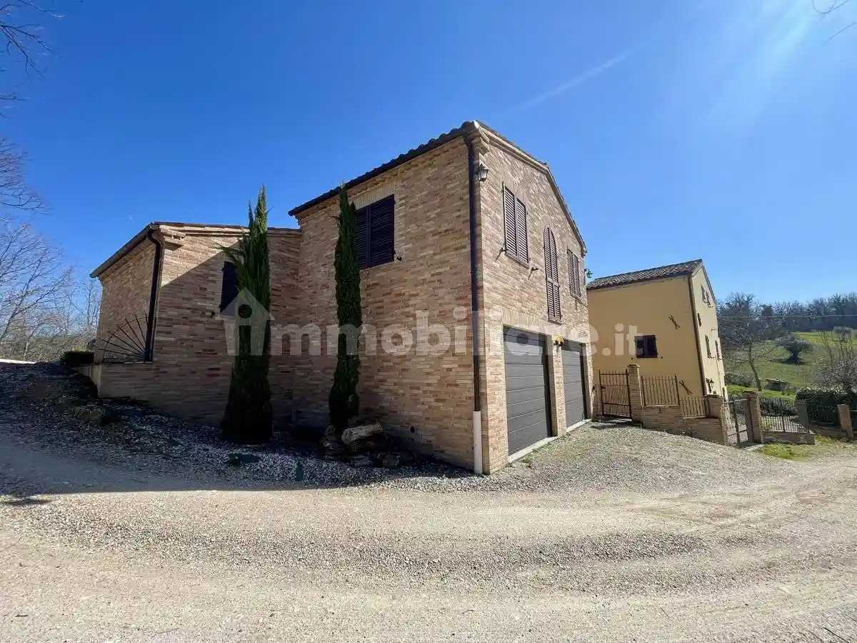 Casale Strada Provinciale di Cingoli, Cessapalombo - foto 4