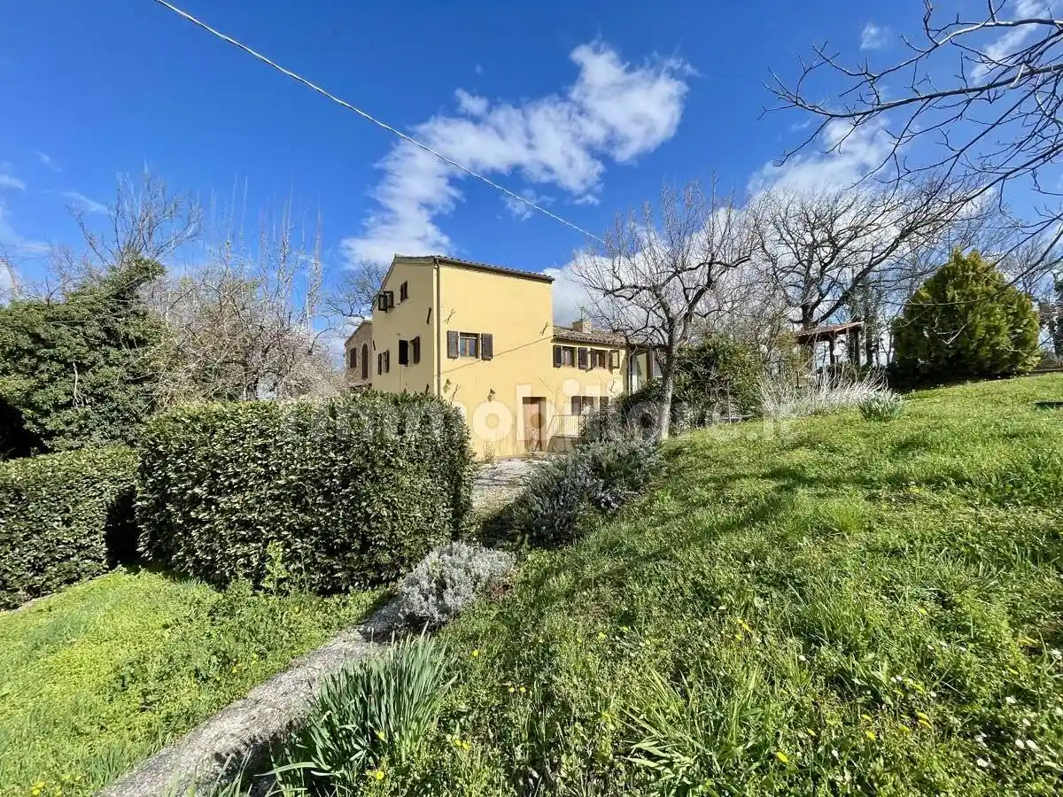 Casale Strada Provinciale di Cingoli, Cessapalombo - foto 5