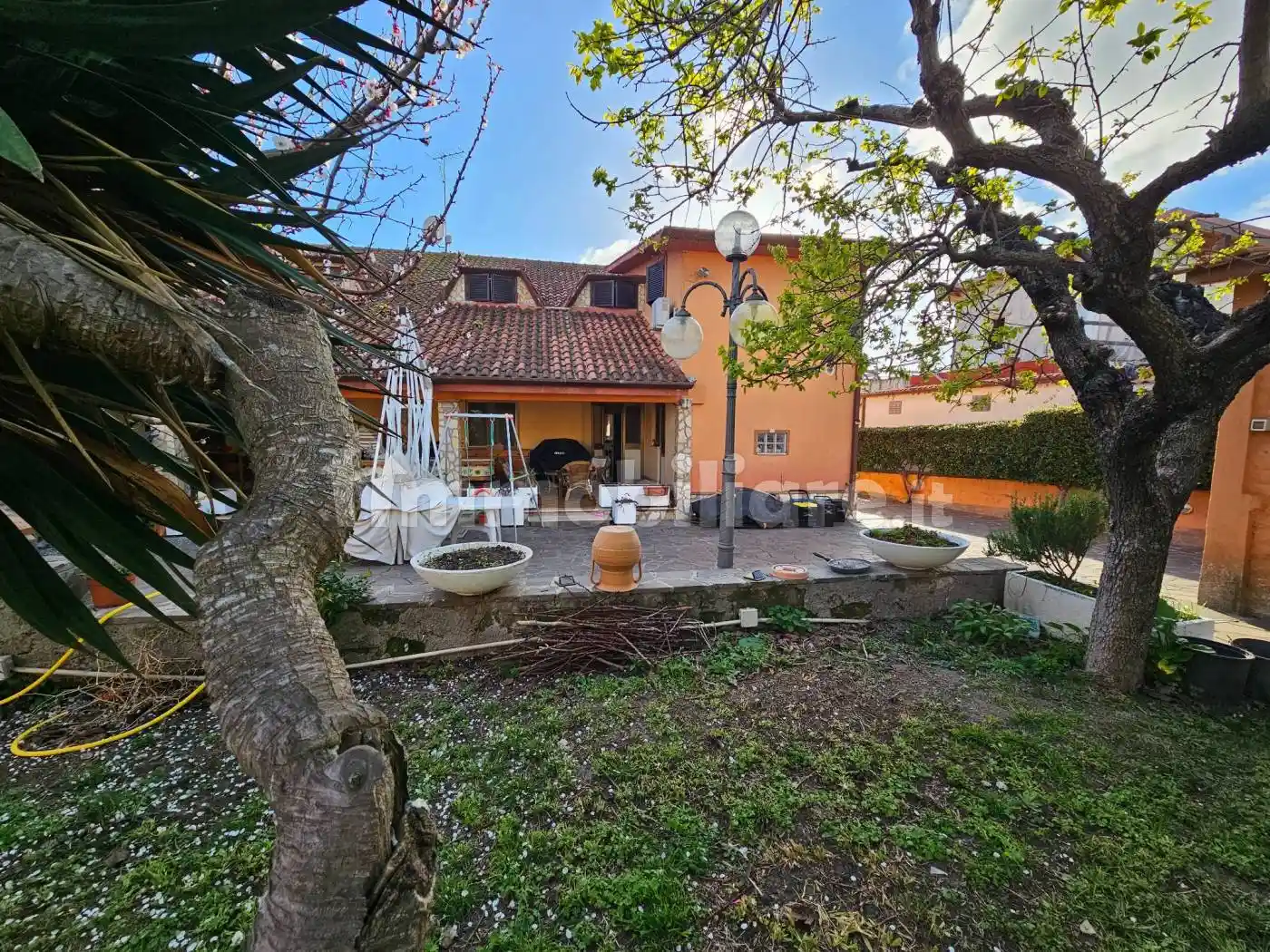 Villa in vendita a Pomezia