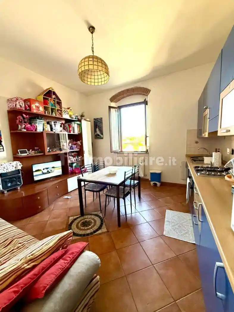 Appartamento in vendita a Livorno