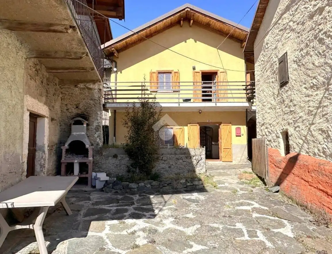 Casa indipendente in vendita a Chianocco