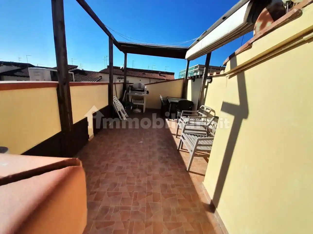 Appartamento in vendita a Livorno