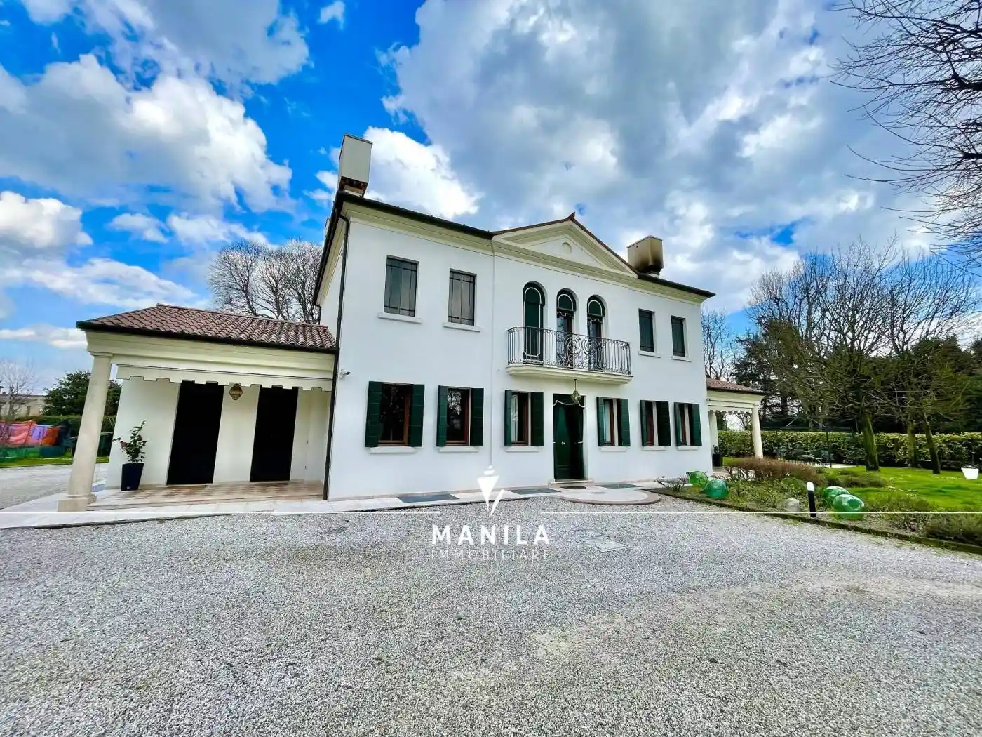 Villa in vendita a Paese