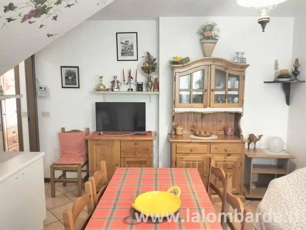 Bilocale via Alta 6, Centro, Casargo - foto 2