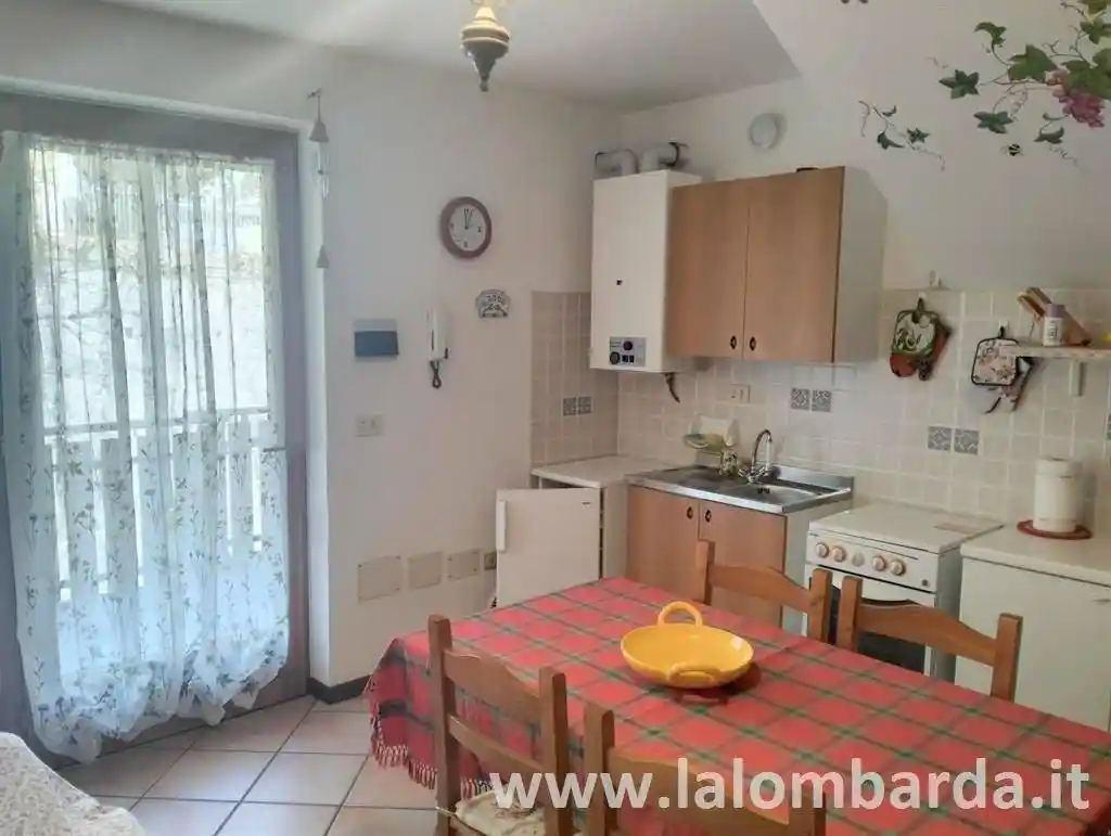 Bilocale via Alta 6, Centro, Casargo - foto 3