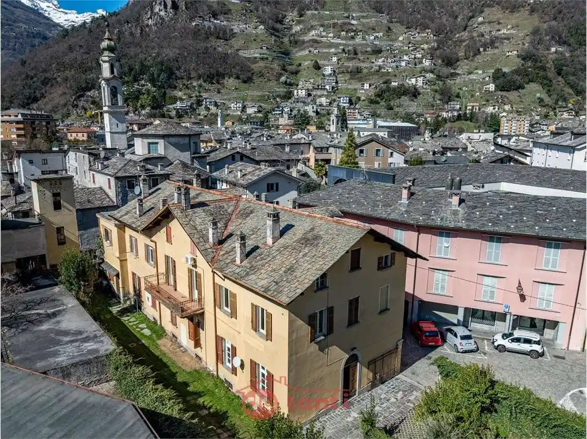 Appartamento in vendita a Chiavenna