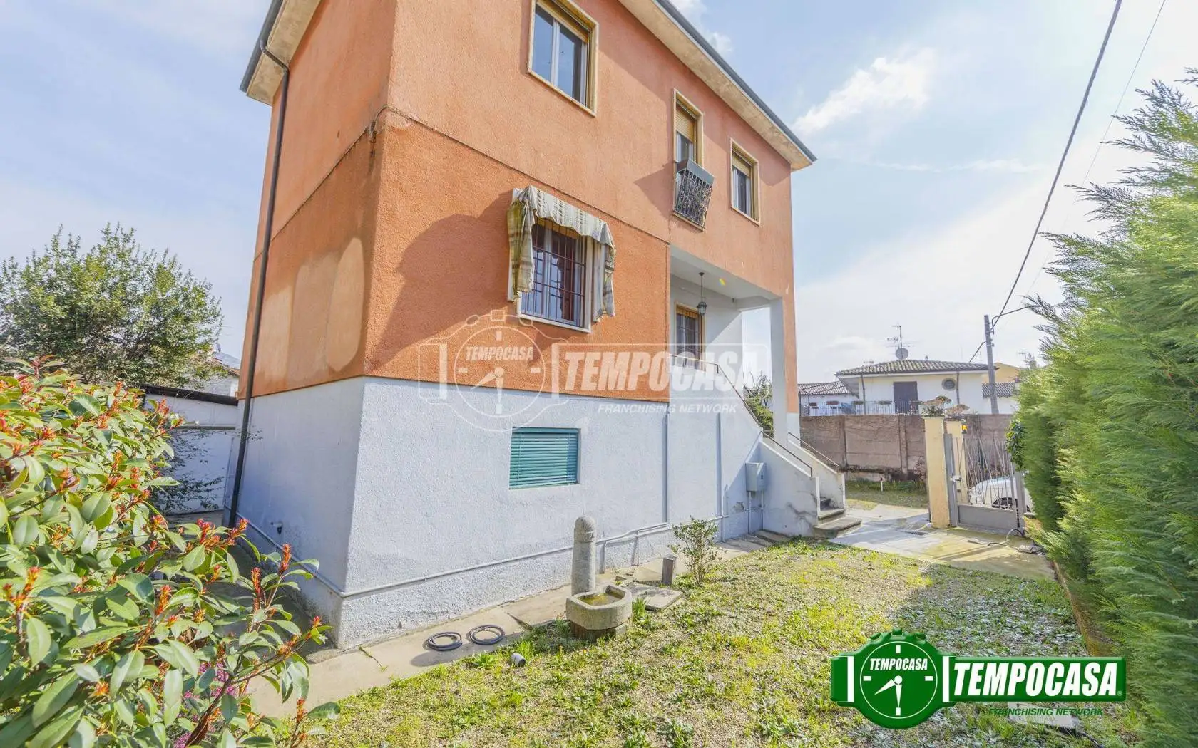 Villa in vendita a Vermezzo con Zelo