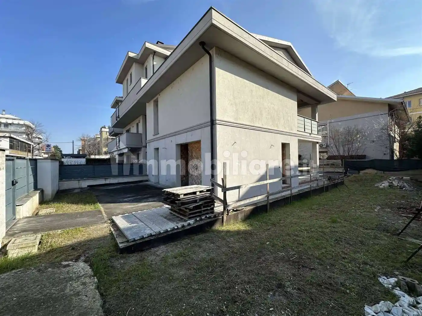 Casa indipendente in vendita a Piacenza