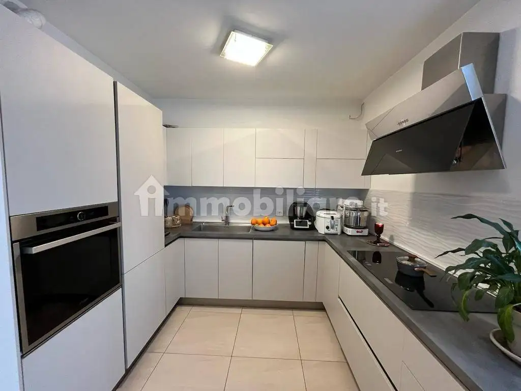 Appartamento in vendita a Rovereto