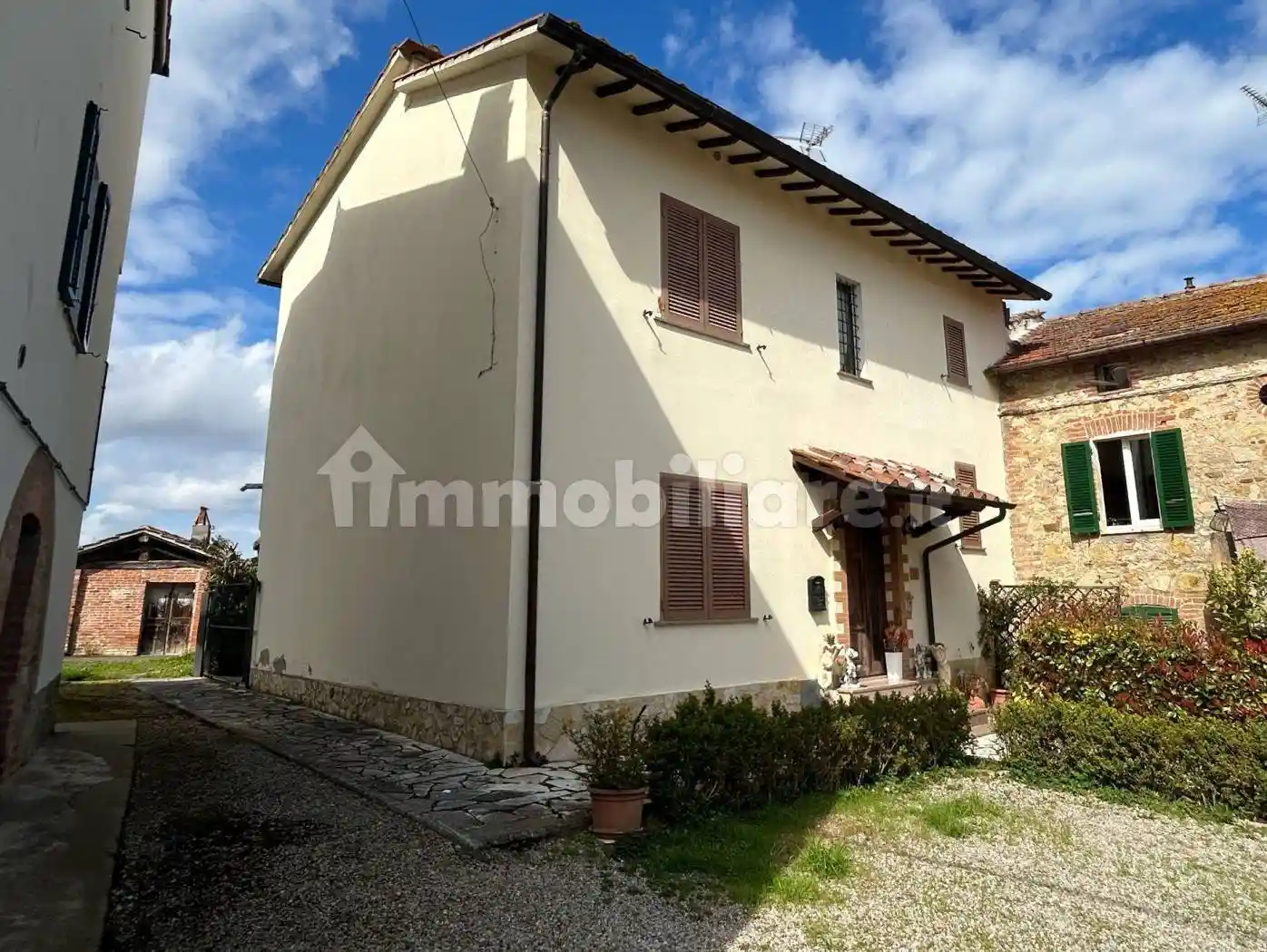 Casa indipendente in vendita a Castiglione del Lago