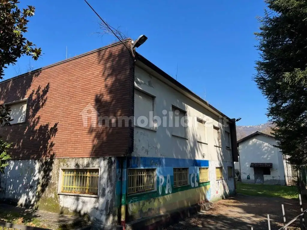 Rustico - Casale in vendita a Barzana