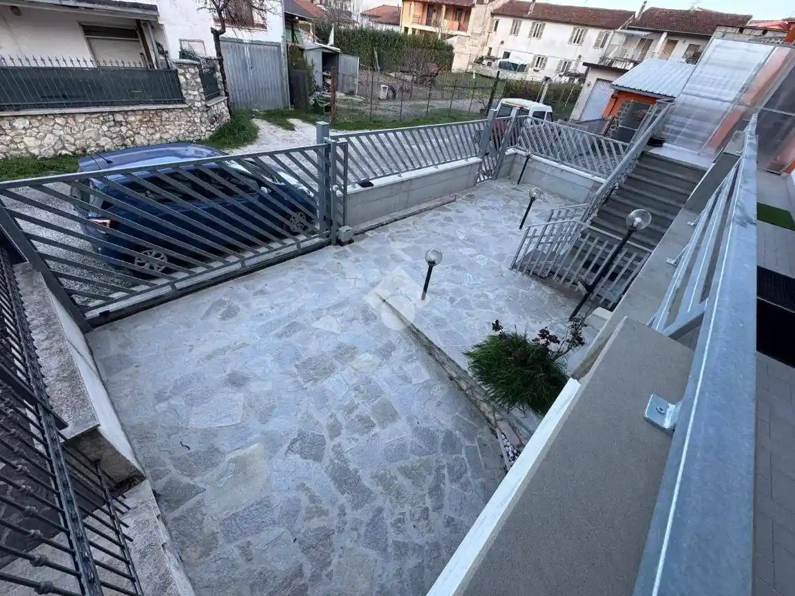 Villa a schiera via Benevento 35, Centro, Avezzano - foto 4