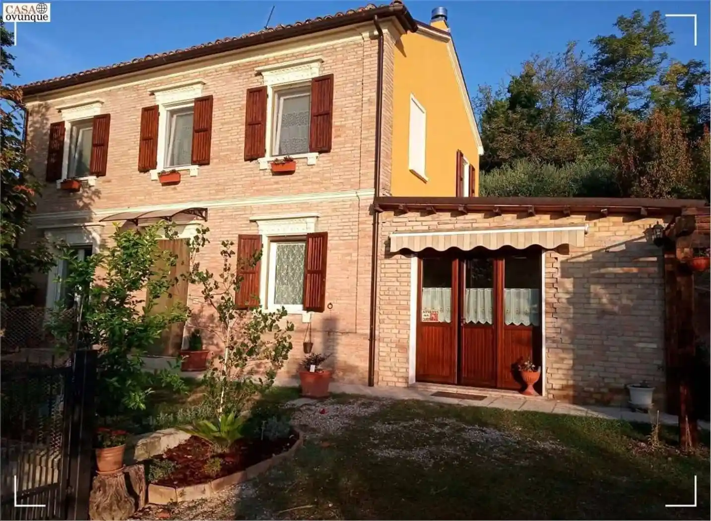 Rustico - Casale in vendita a Mombaroccio