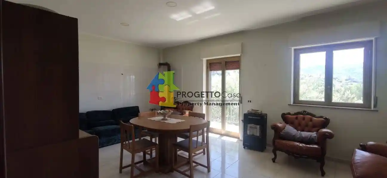 Appartamento in vendita a Gaggi