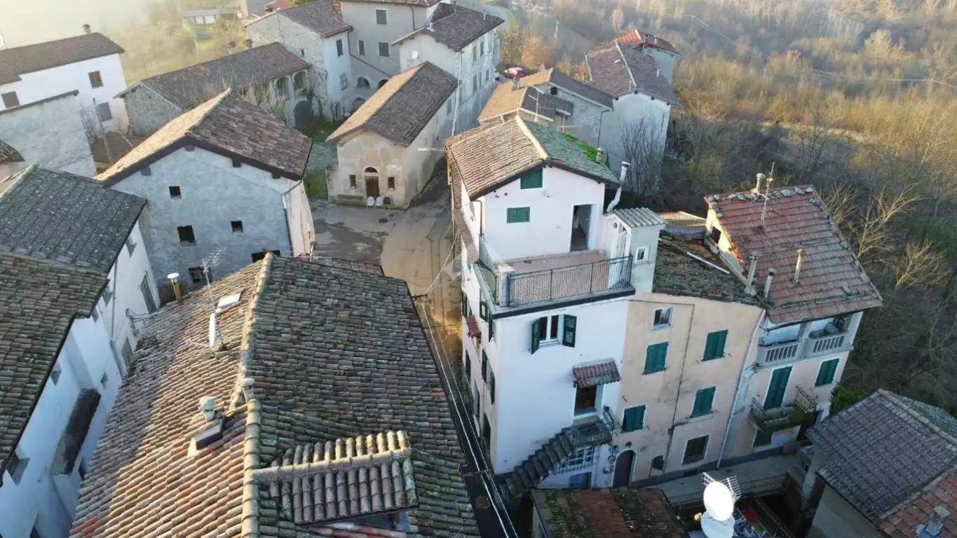 Casa indipendente in vendita a Bosio