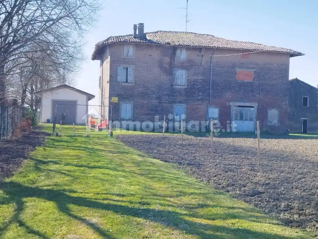 Rustico - Casale in vendita a Sant'Agata Bolognese