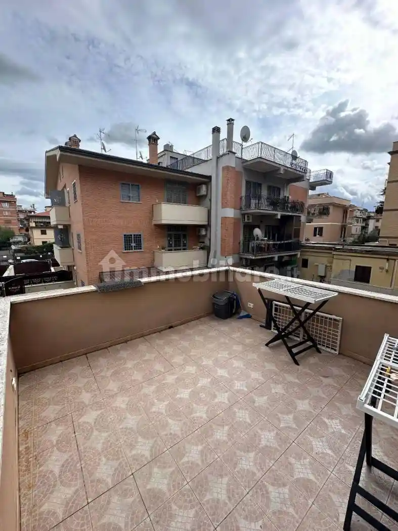 Trilocale via Giuseppe Macchi 5, Tor Vergata, Roma - foto 4