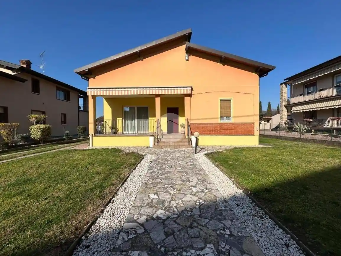 Villa in vendita a Corte Franca