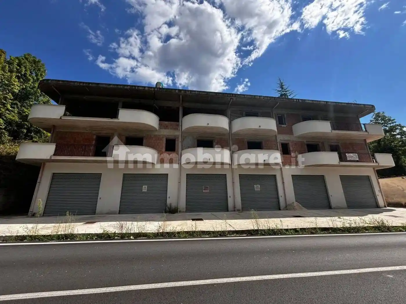 Palazzo - Edificio in Vendita - foto 2