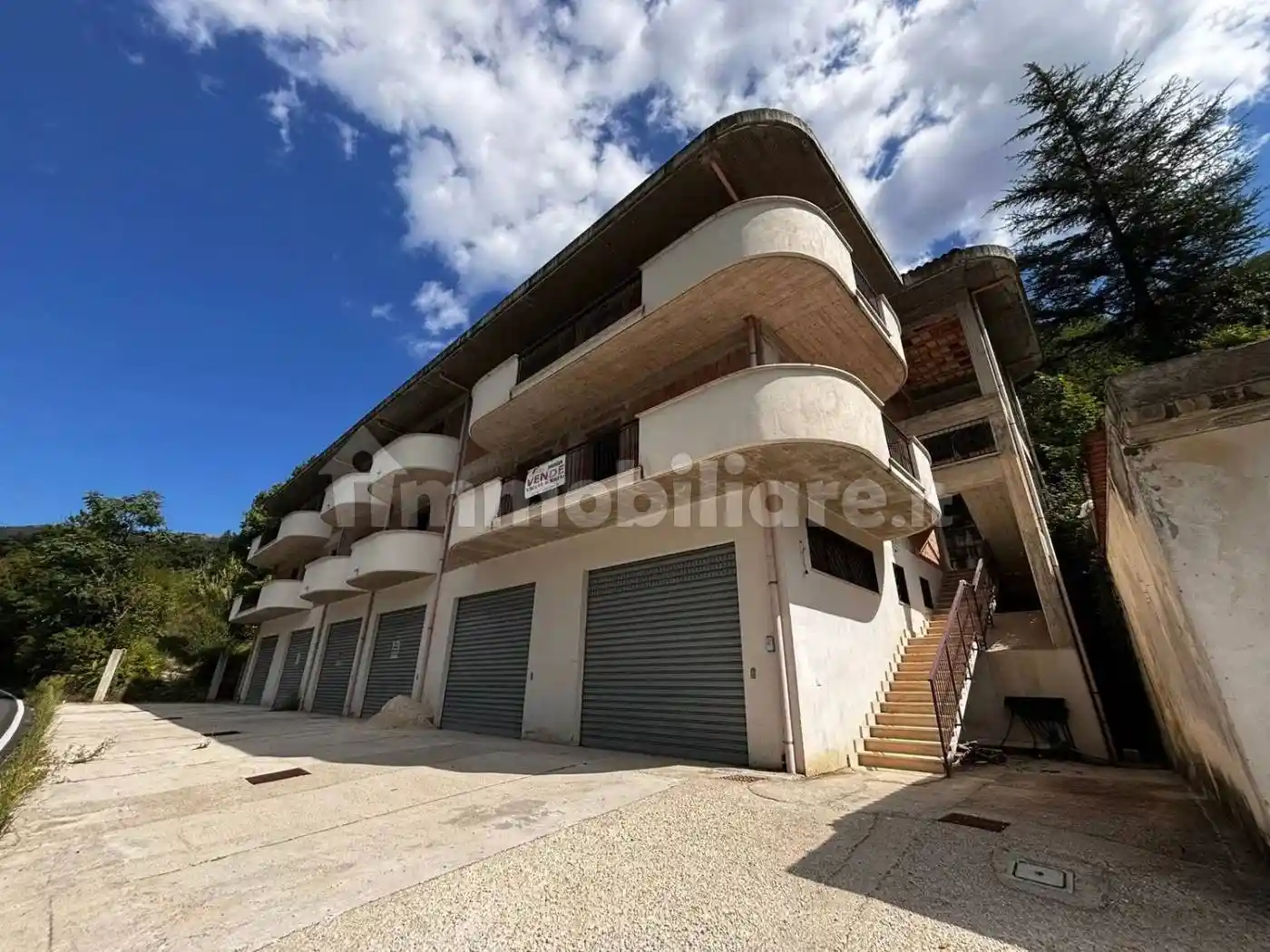 Palazzo - Edificio in Vendita - foto 3