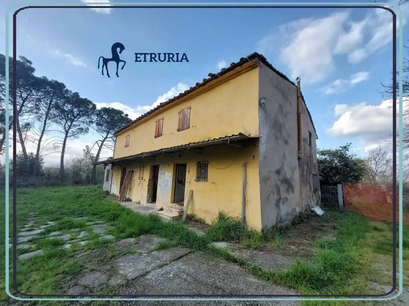 Rustico - Casale in vendita a Prato