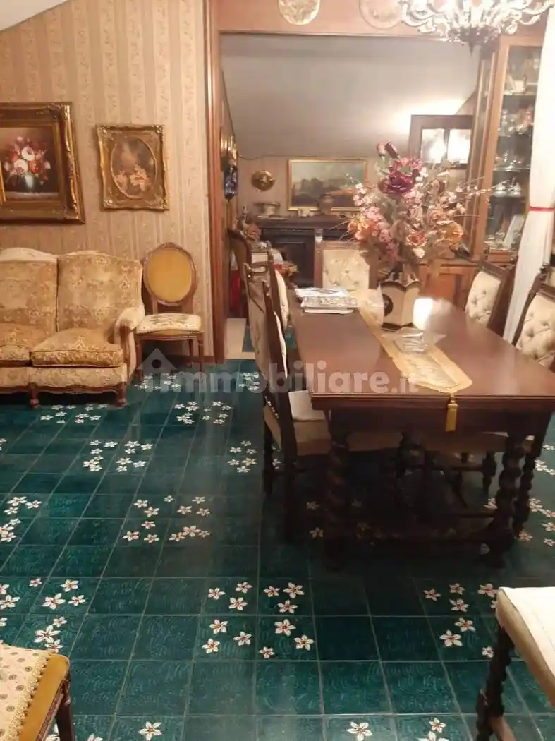 Appartamento via Garibaldi San C., Centro, Avezzano - foto 2