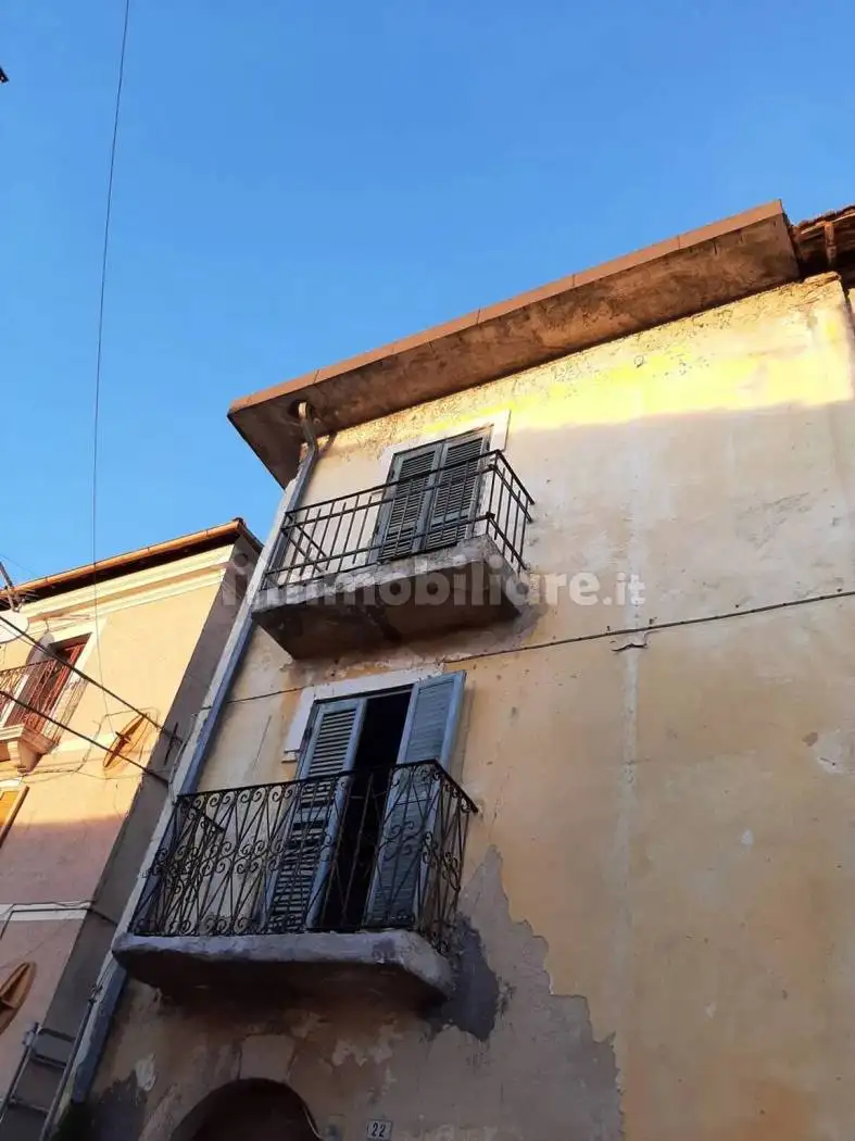 Rustico - Casale in vendita a Avezzano