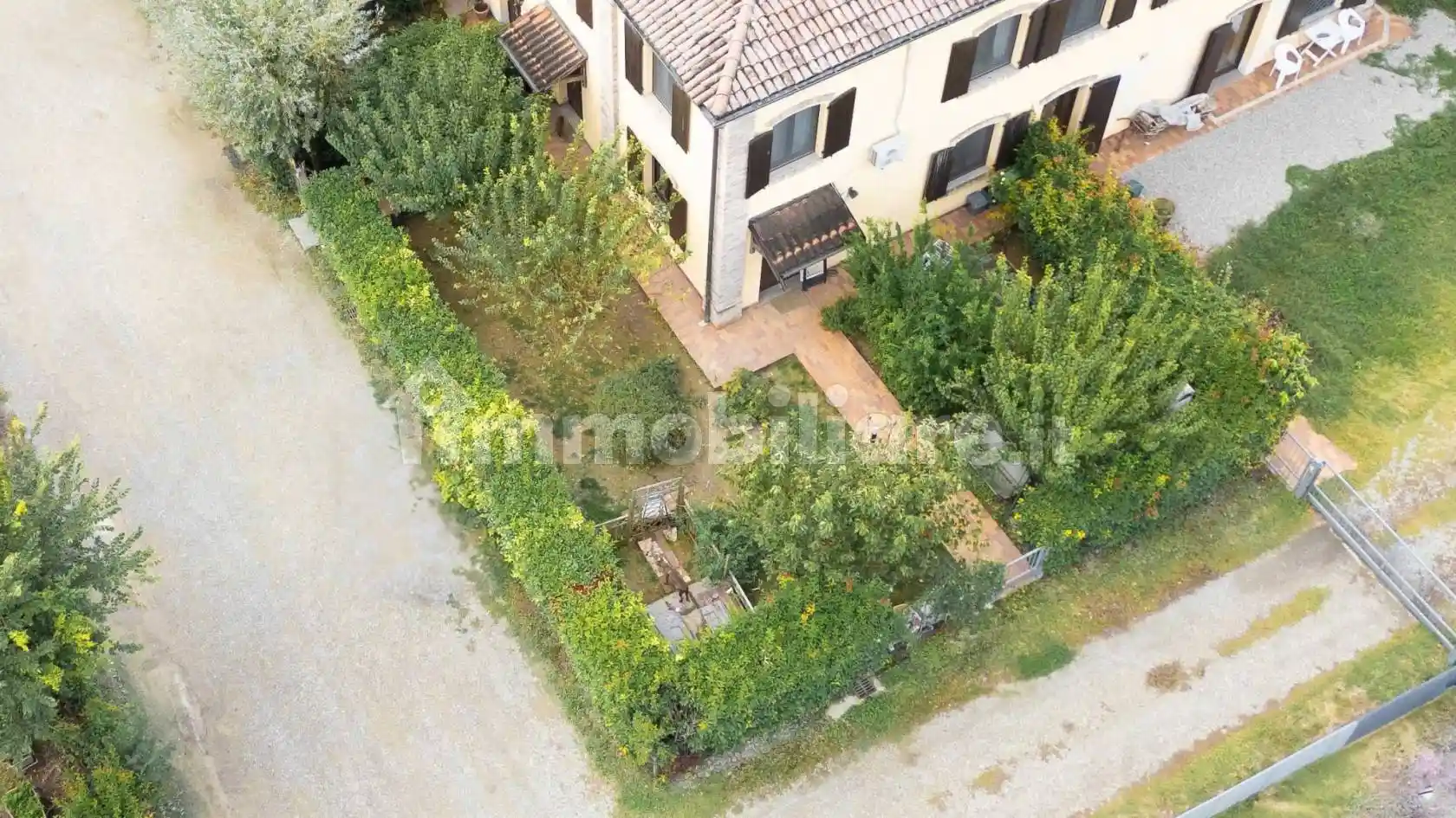 Casa indipendente in vendita a Castelfranco Emilia