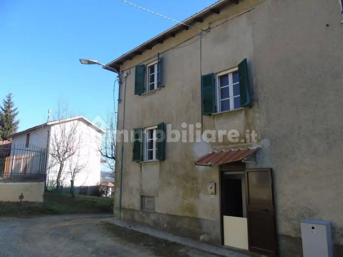 Villa in vendita a Roccavignale