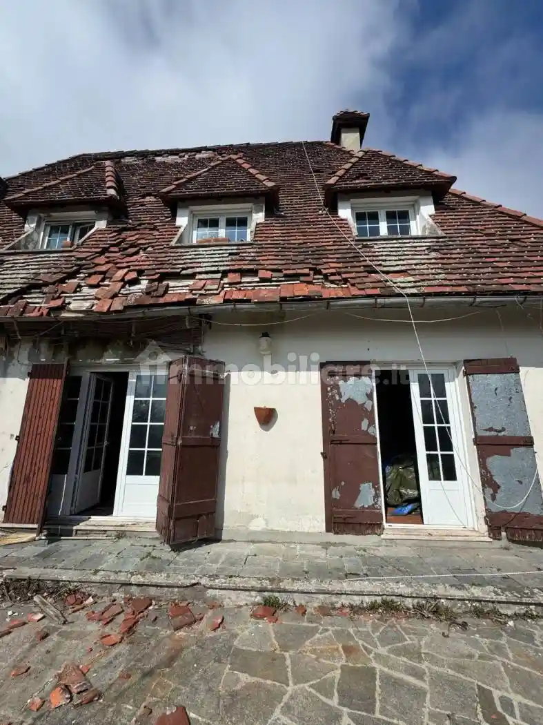 Villa in vendita a Savignone