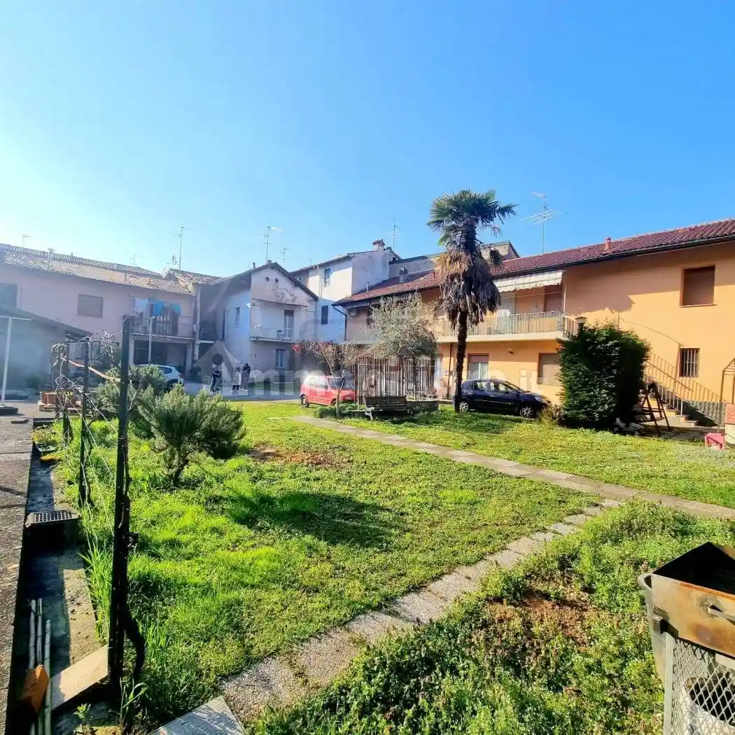 Appartamento in vendita a Trezzo sull'Adda