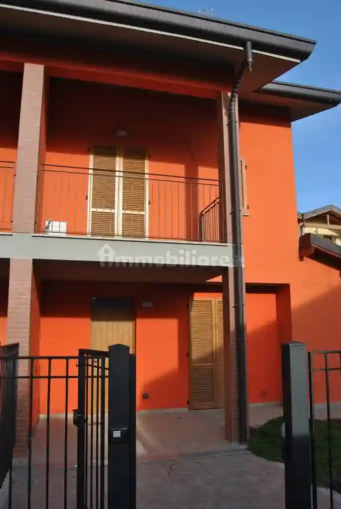 Villetta a schiera - foto 2