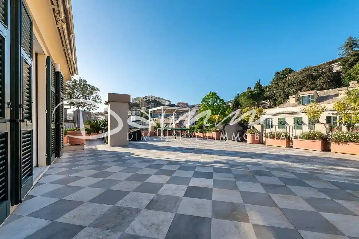 Appartamento in vendita a Genova