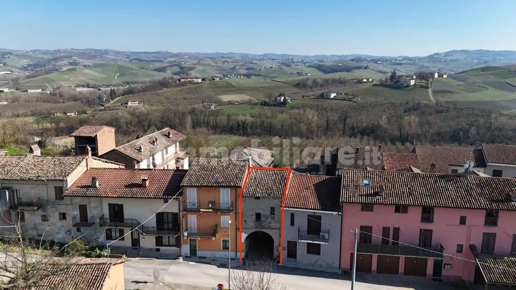 Casa indipendente in vendita a La Morra