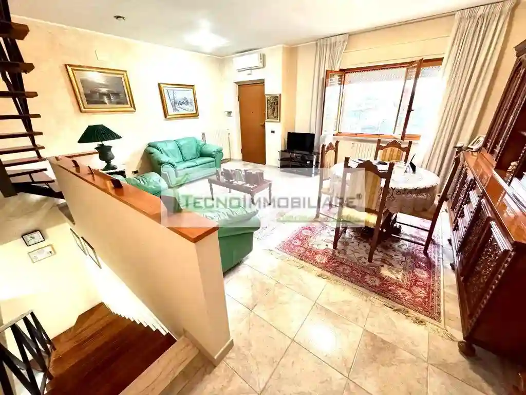 Villetta a schiera - foto 2