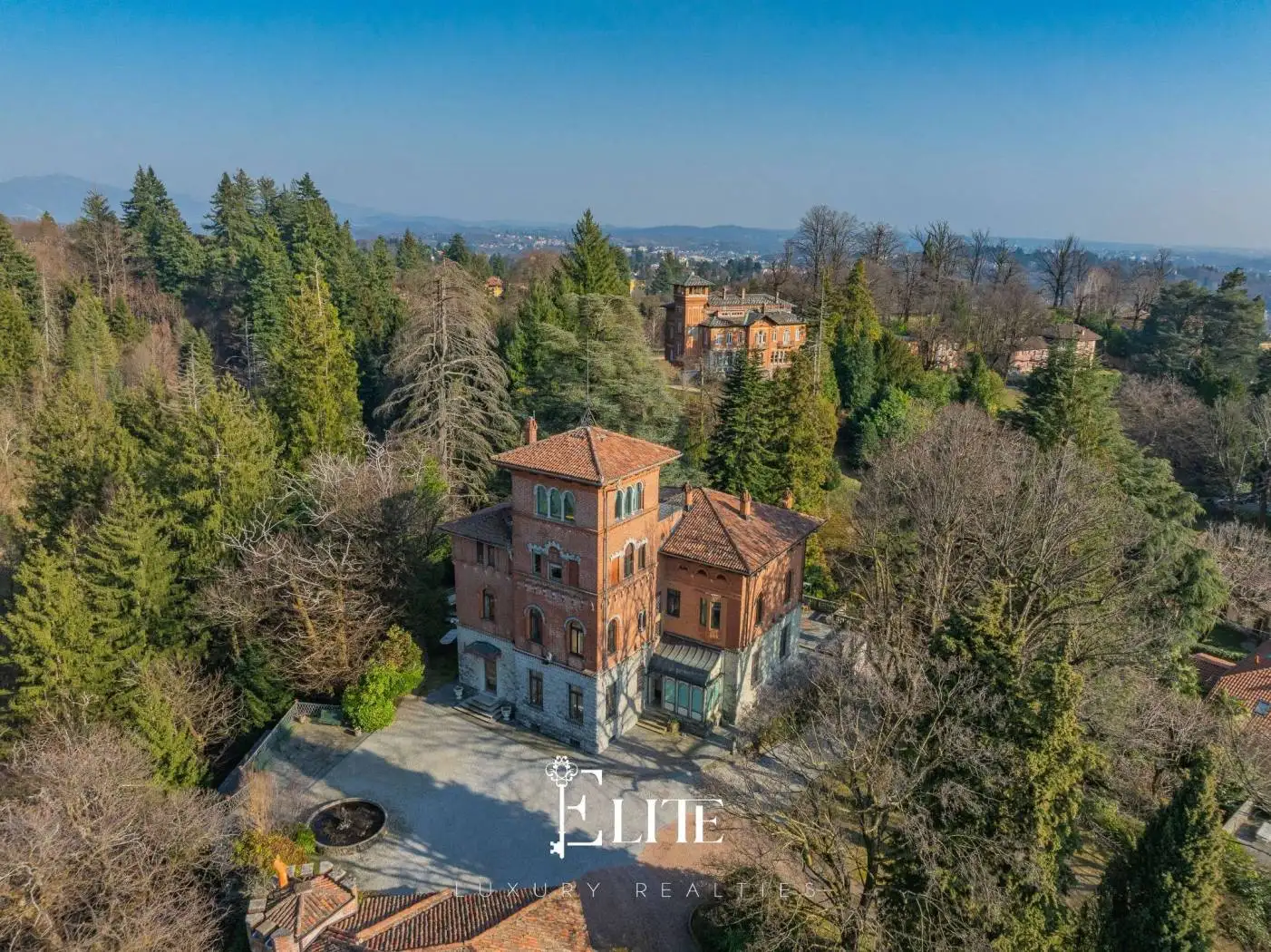 Villa in vendita a Varese