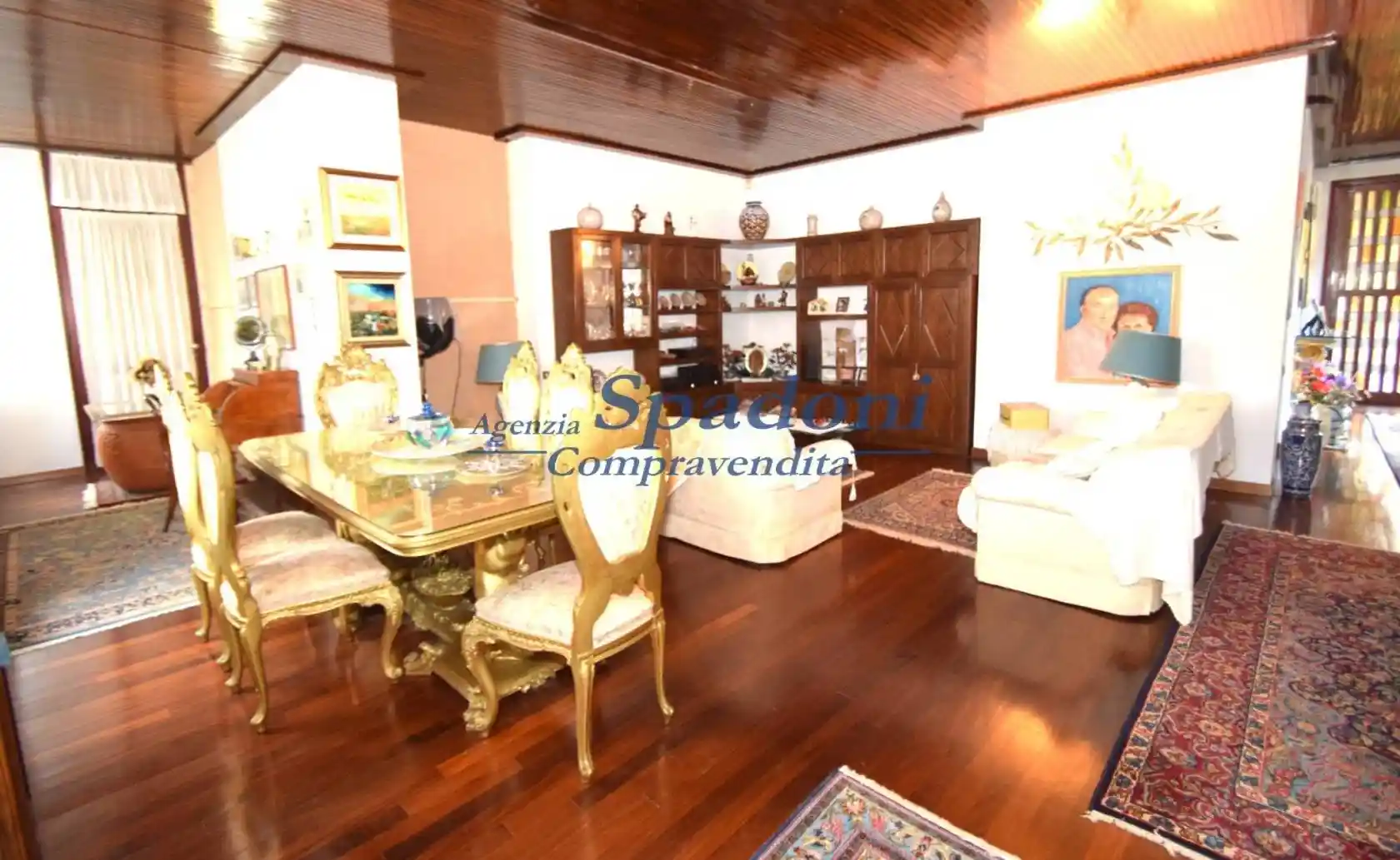 Villa in vendita a Montecatini-Terme