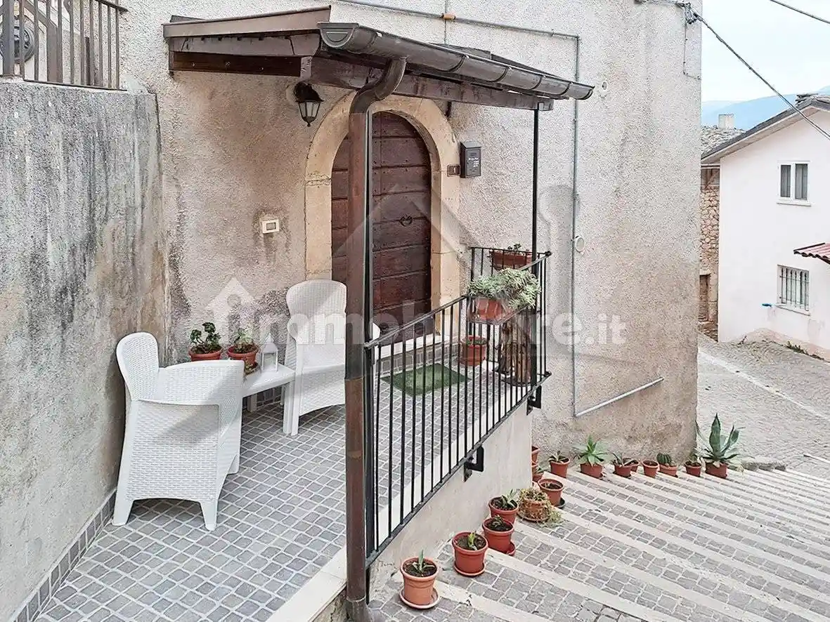 Casa indipendente - foto 2