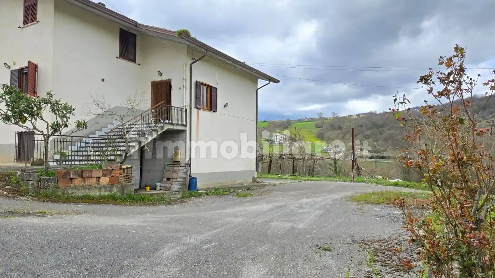 Terratetto unifamiliare contrada Baiano, Castelfranci - foto 2
